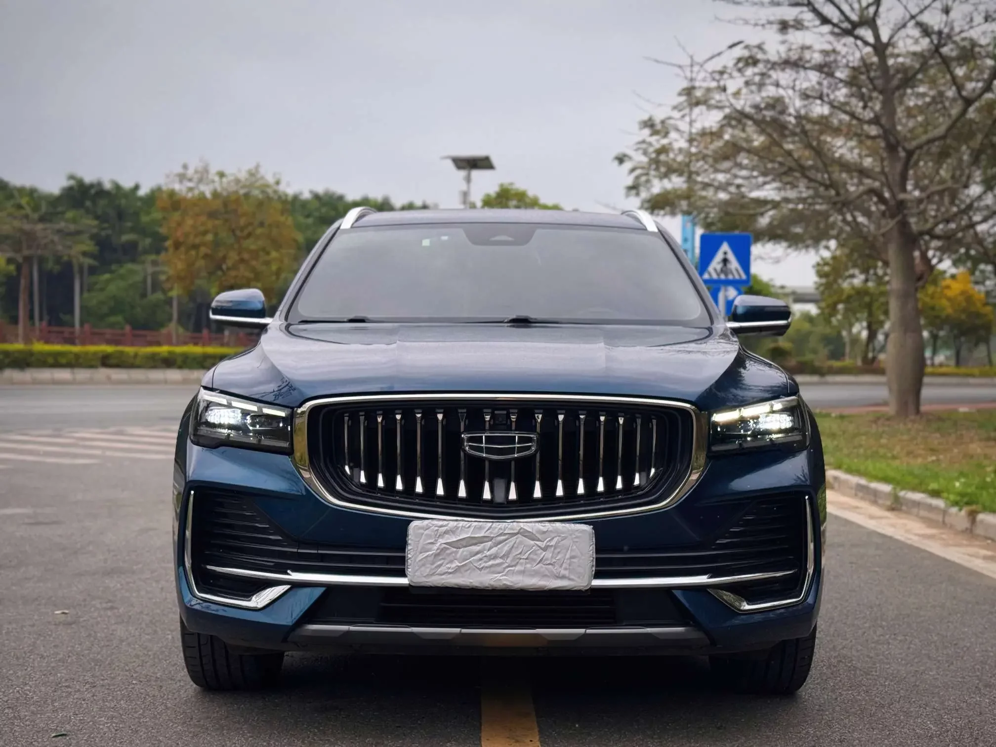 Geely Monjaro (Xingyue L)