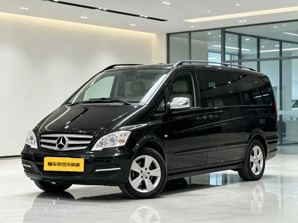 Mercedes-Benz Viano