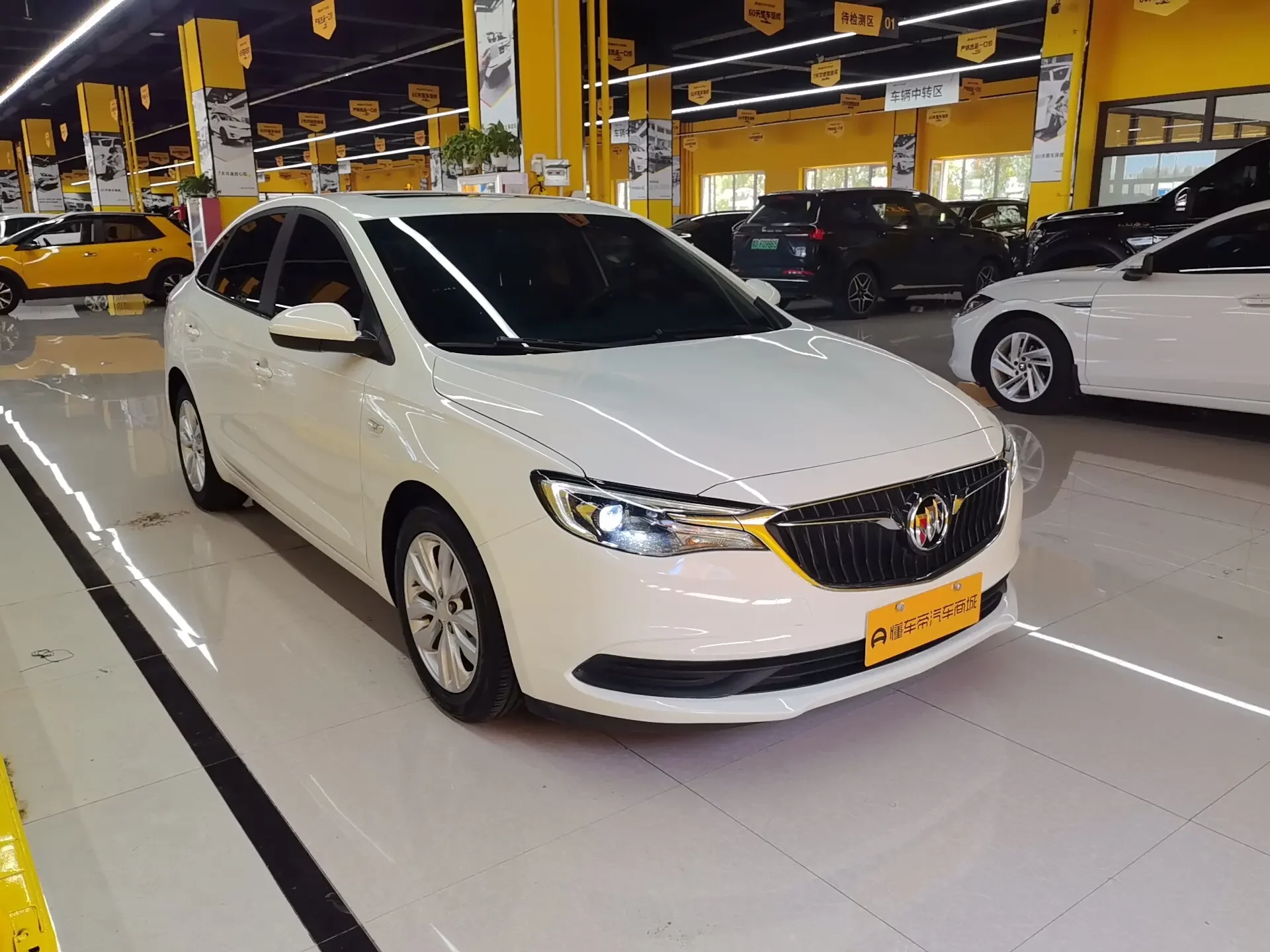 Buick Yinglang