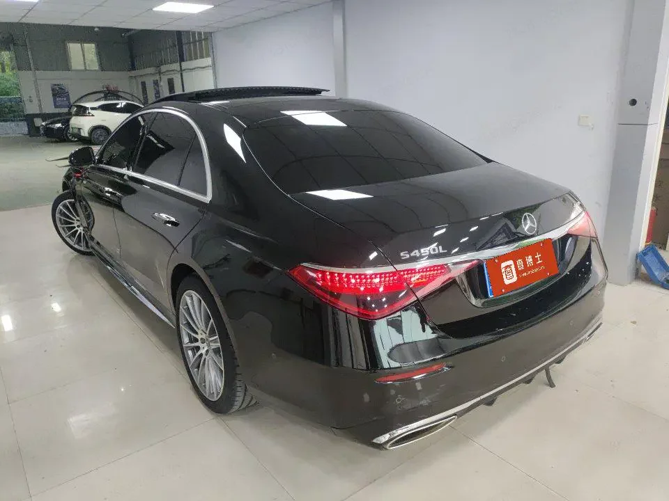 Mercedes-Benz S Class