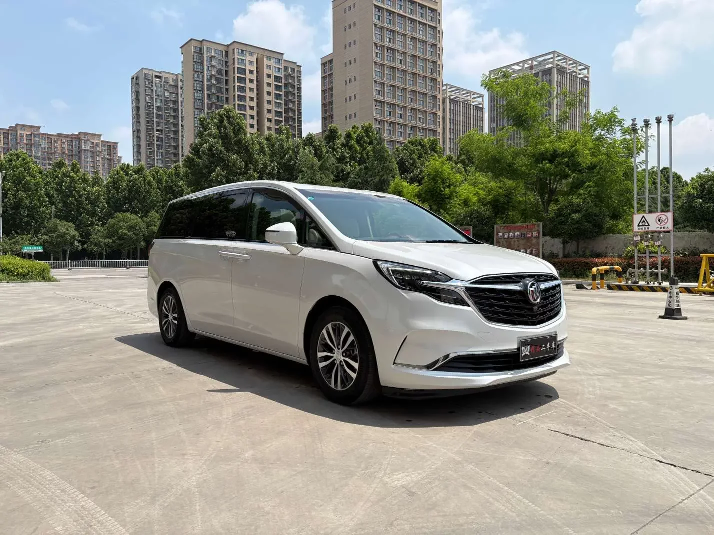 Buick GL8