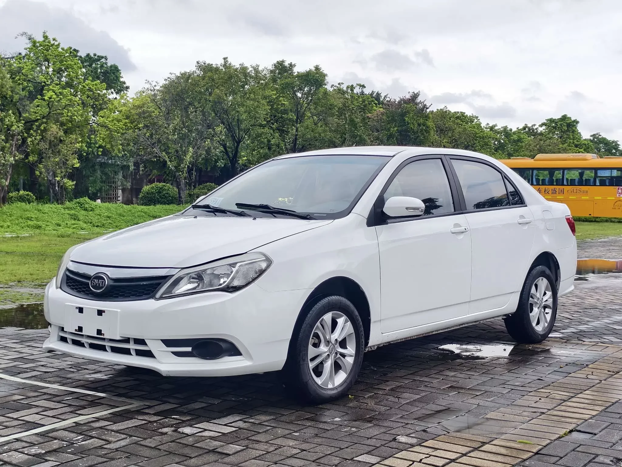 BYD F3