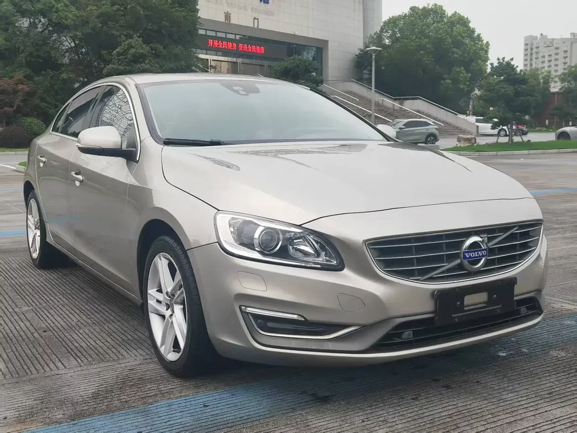 Volvo S60