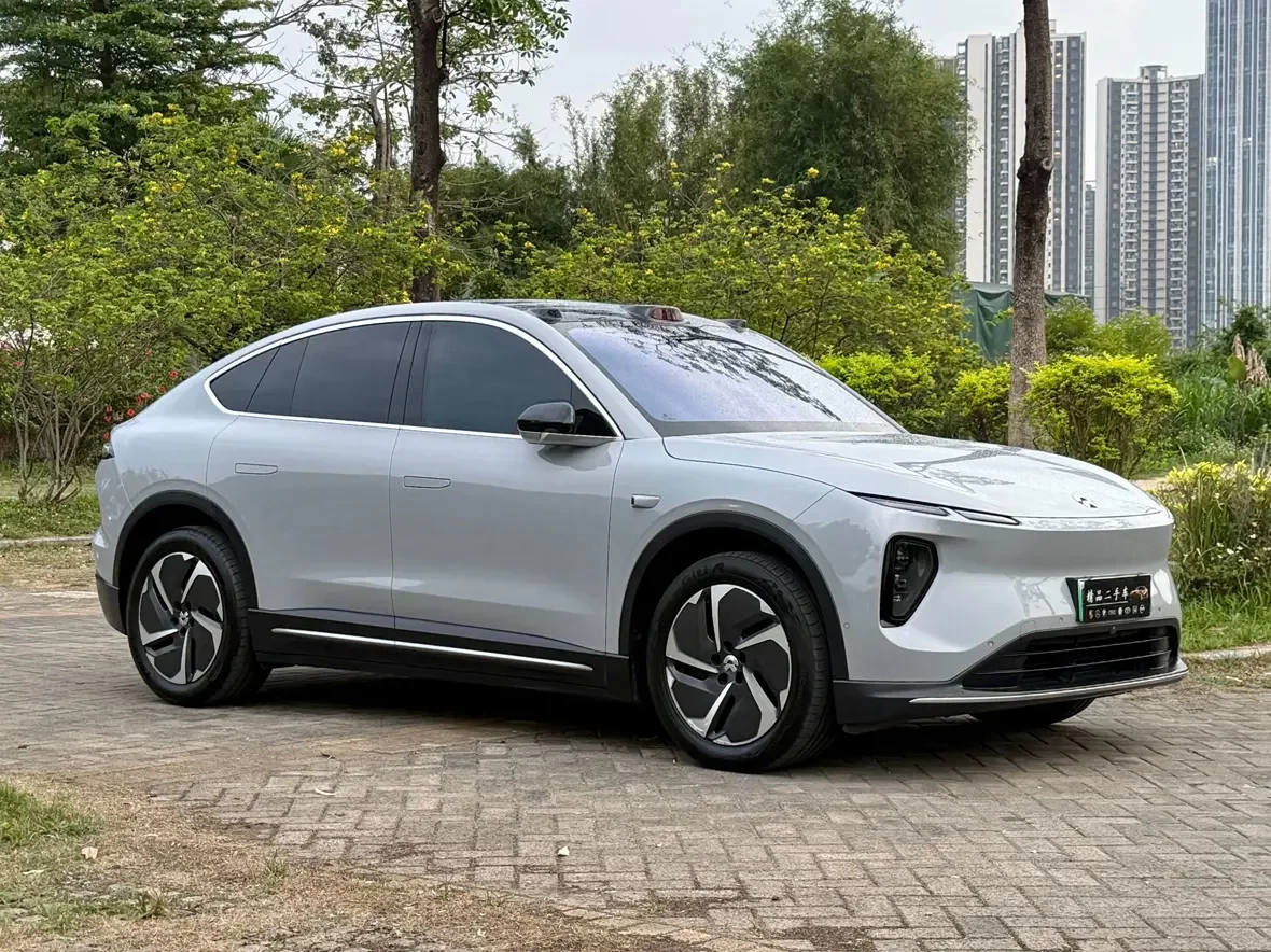 NIO EC6