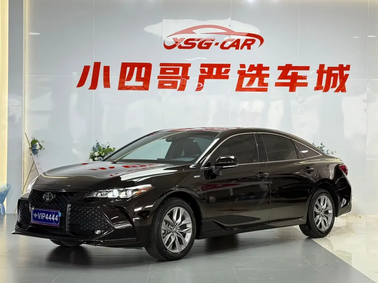 Toyota Avalon (asian dragon)