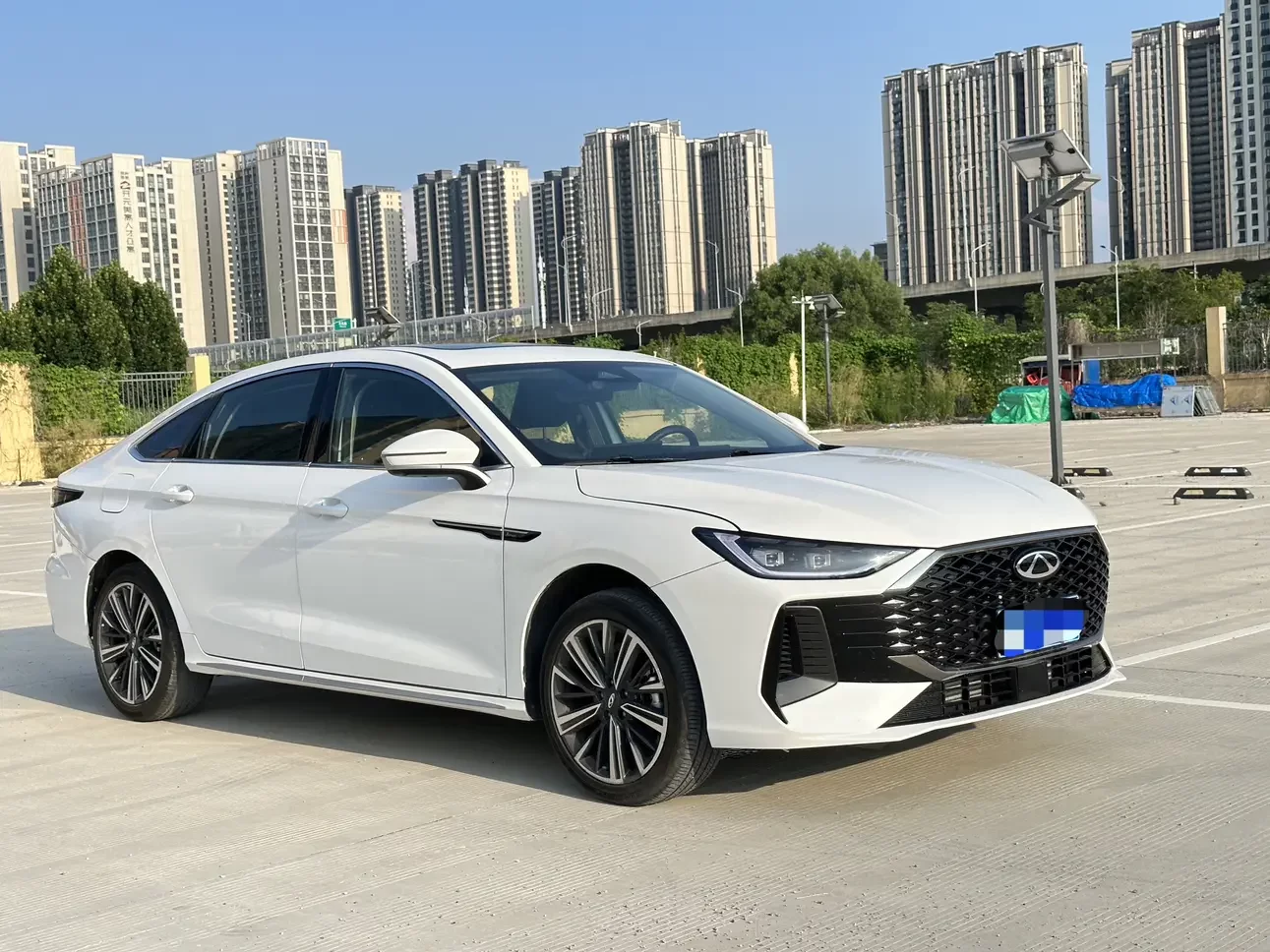 Chery Arrizo 8 PRO