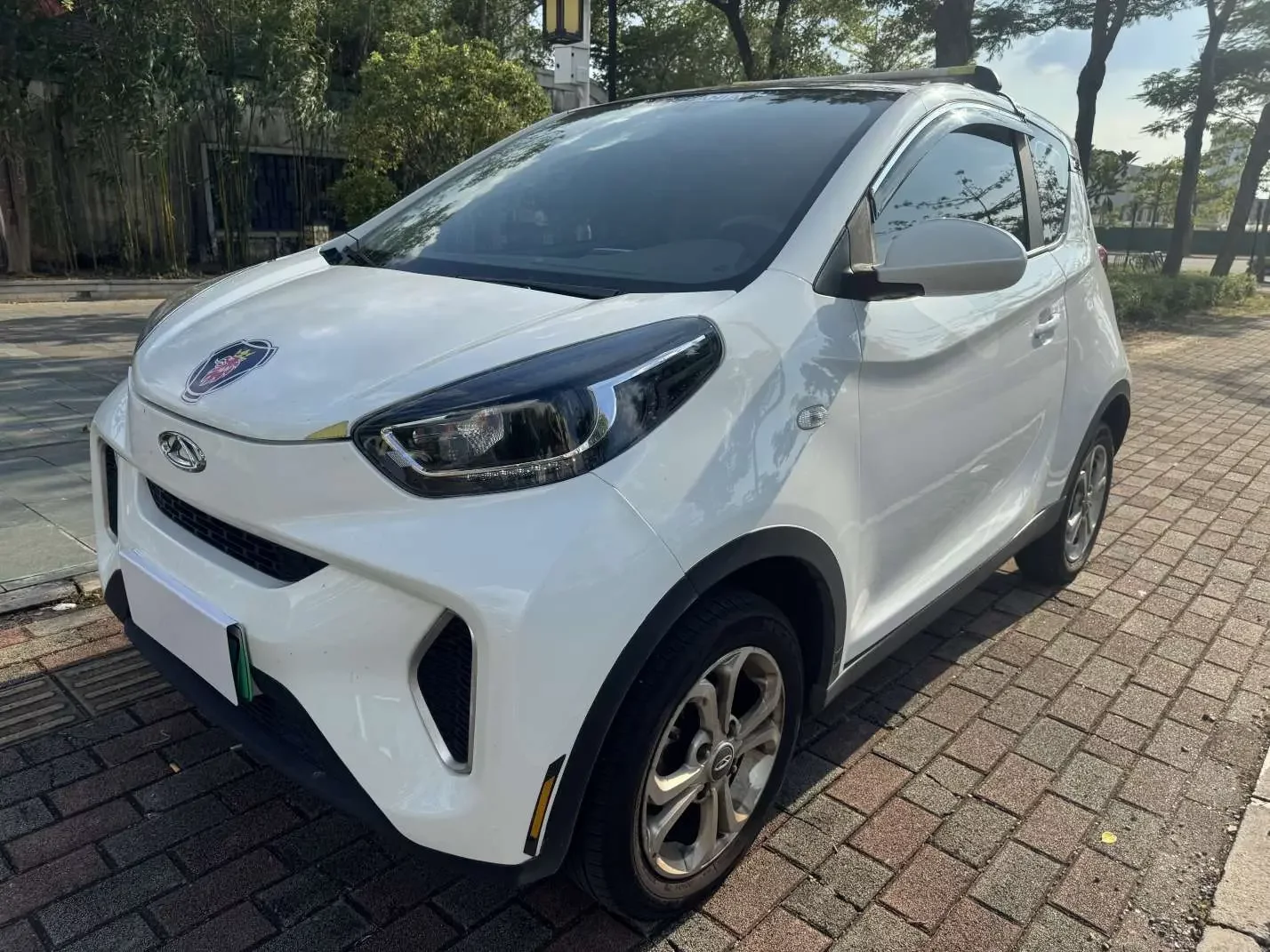 Chery QQ eQ1 (little ant)