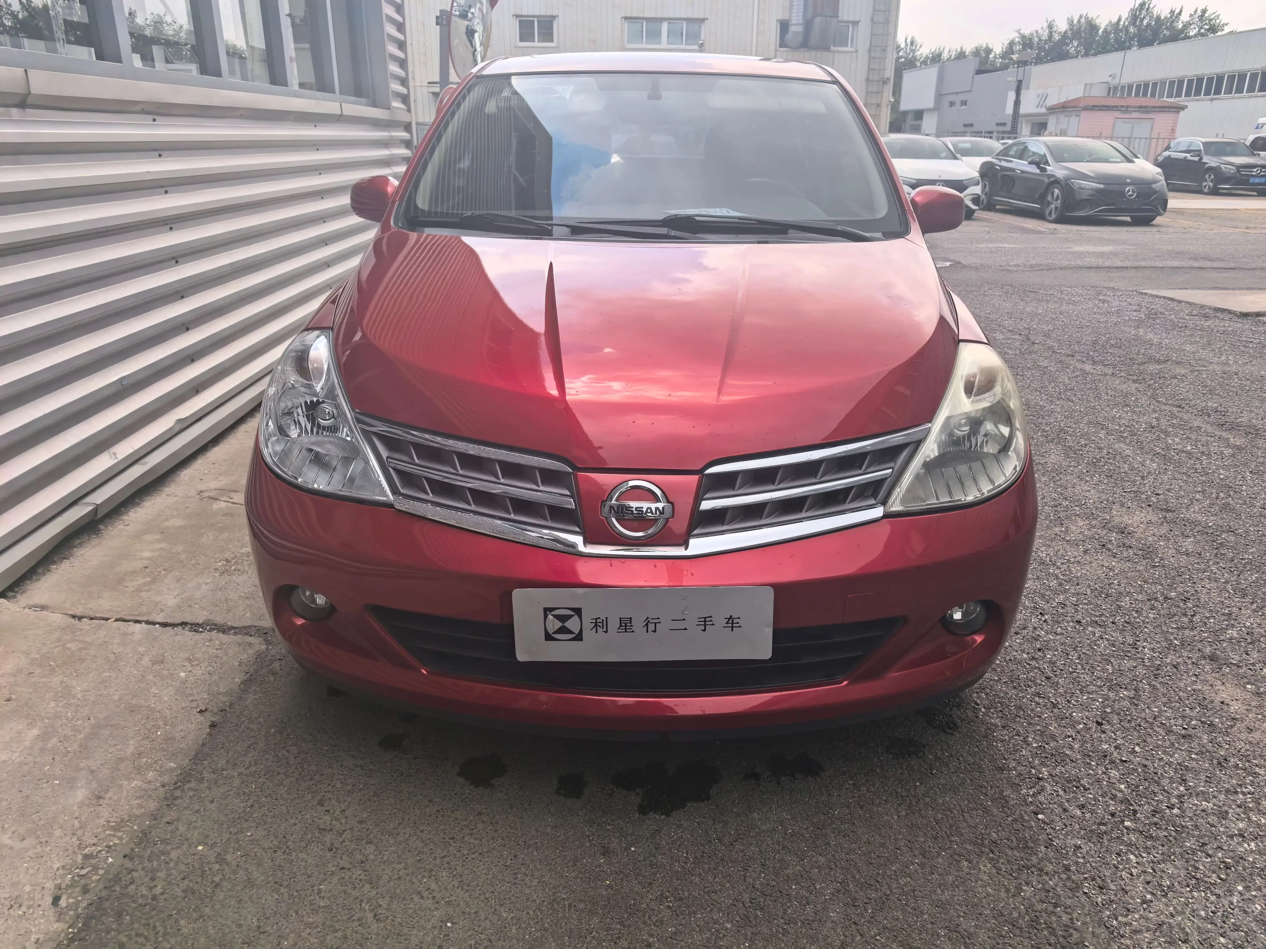 Nissan Tiida
