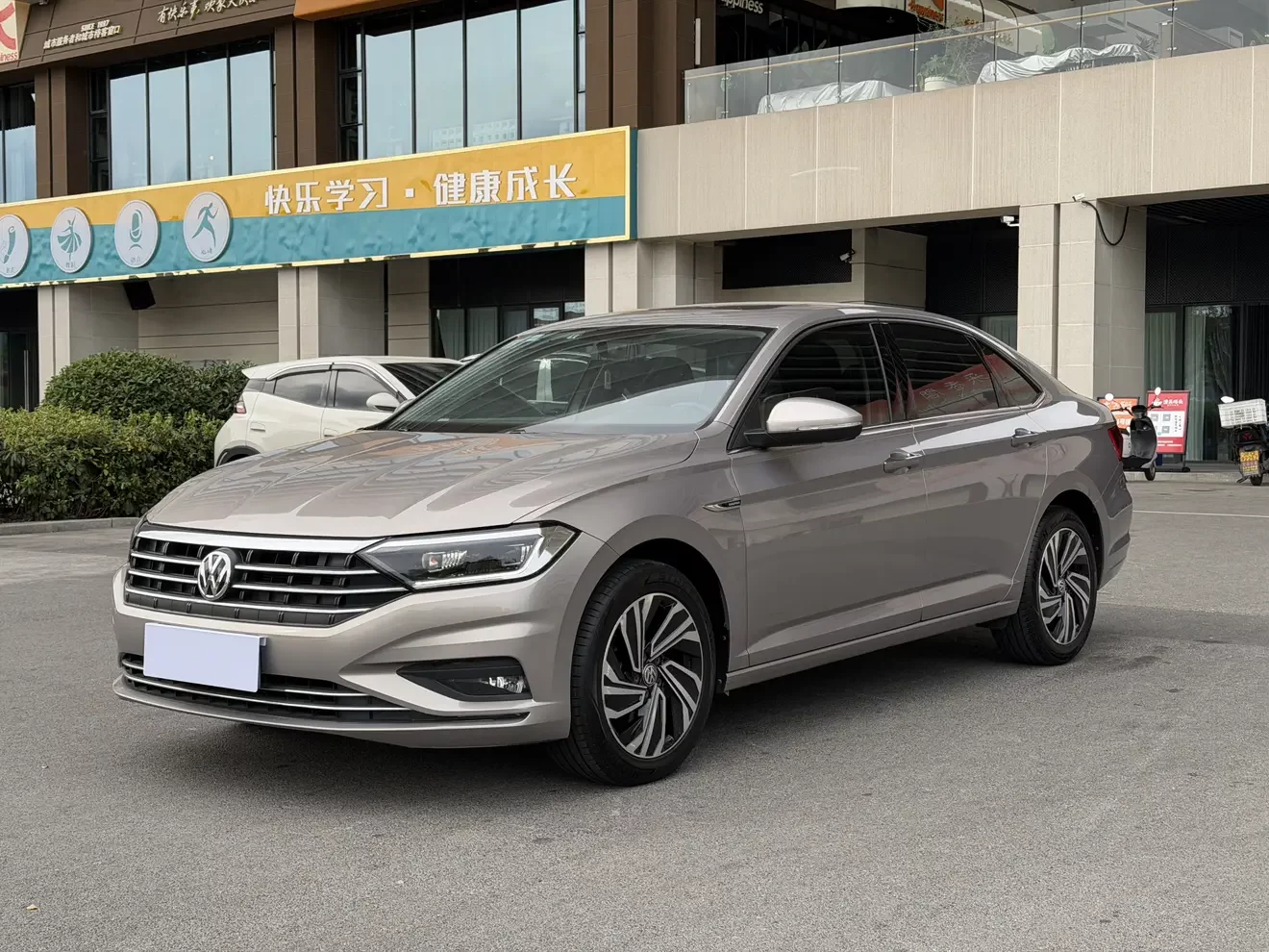 Volkswagen Sagitar