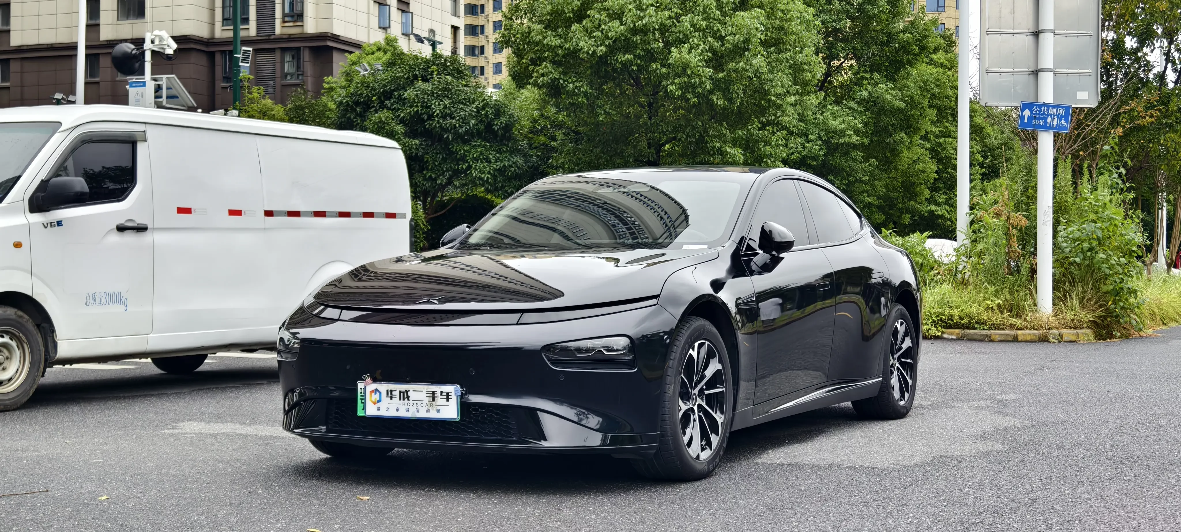 Xpeng P7