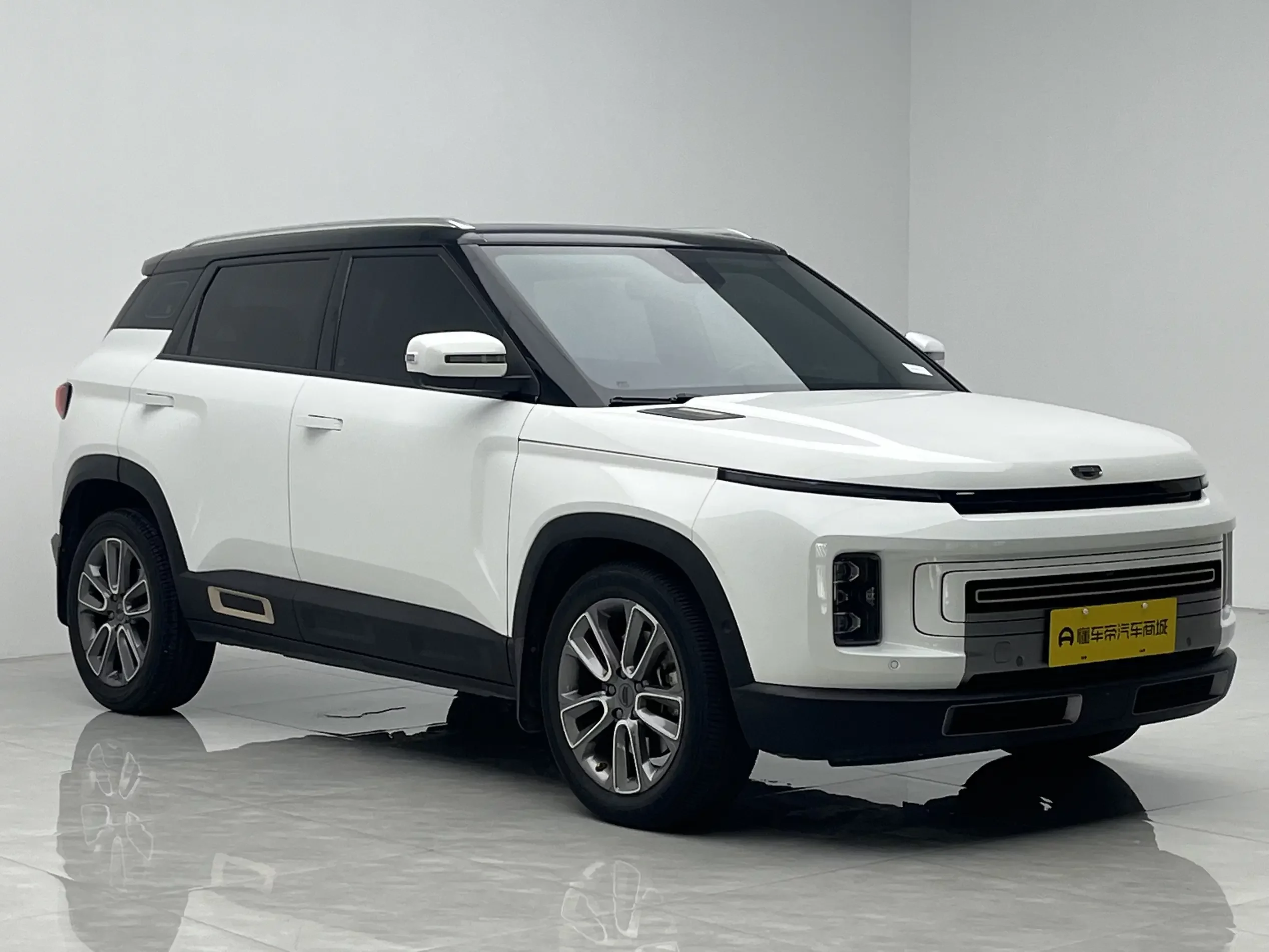 Geely ICON