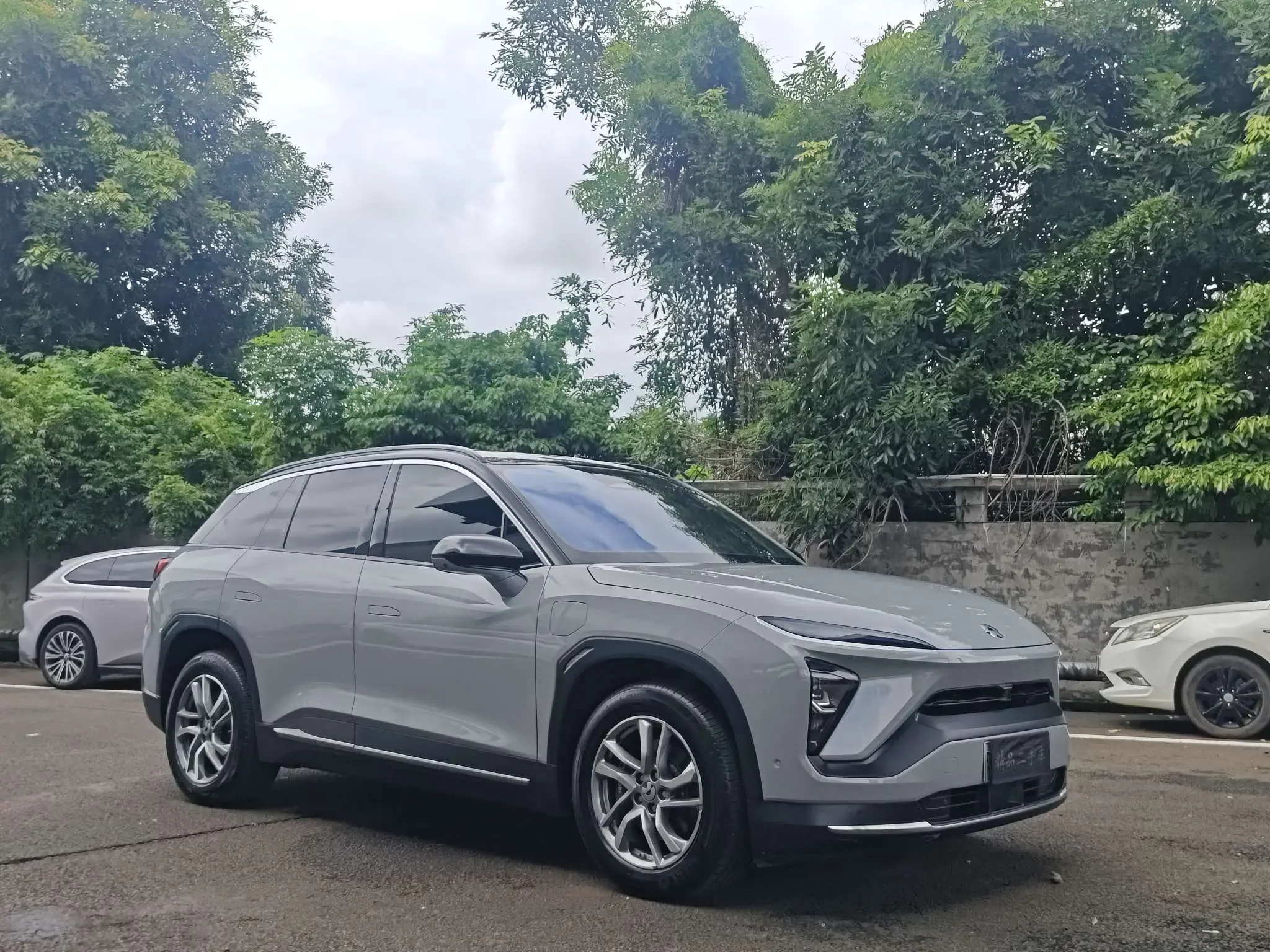 NIO ES6