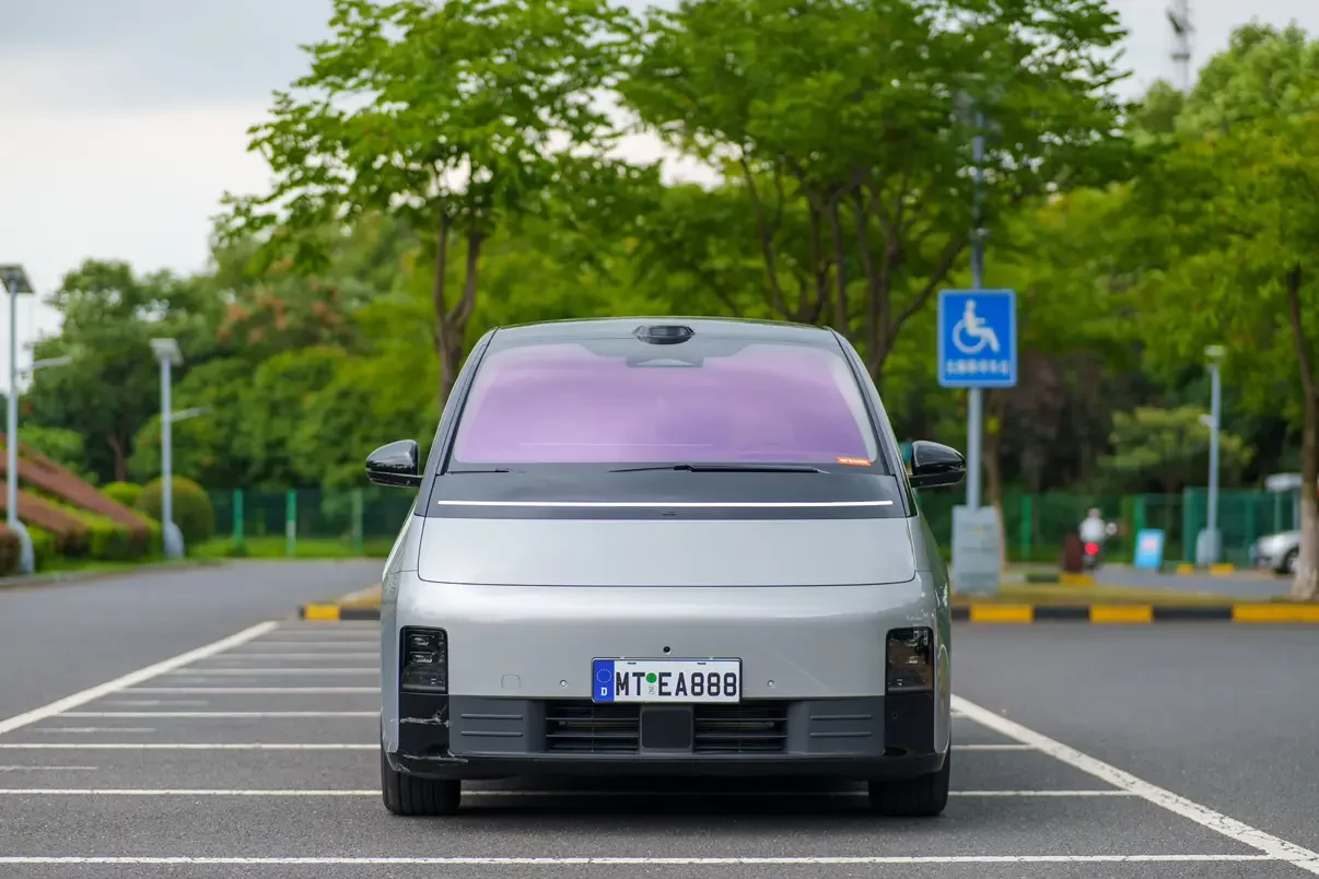 Li MEGA (Ideal MEGA)