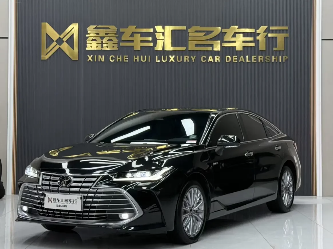 Toyota Avalon (asian dragon)