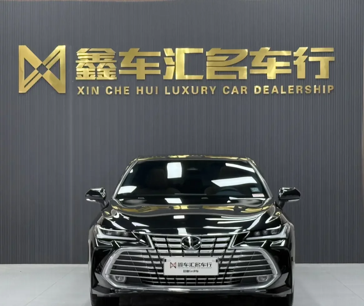Toyota Avalon (asian dragon)
