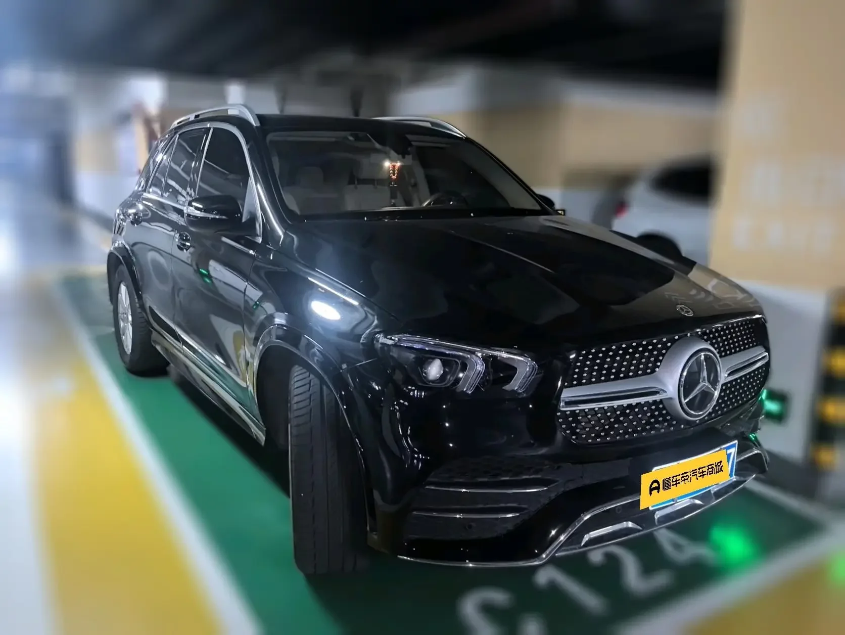 Mercedes-Benz GLE (Imported)
