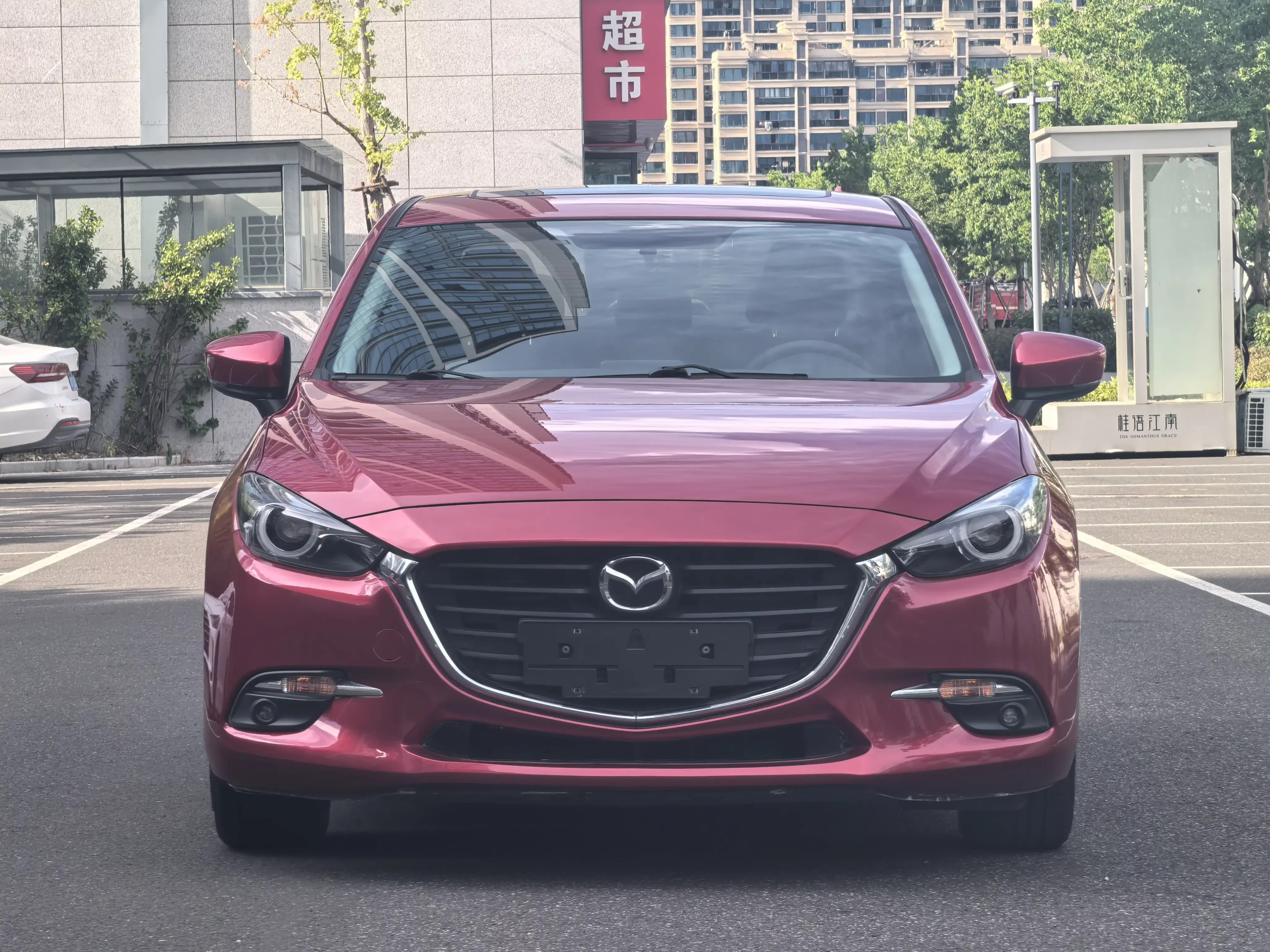 Mazda Axela (3)