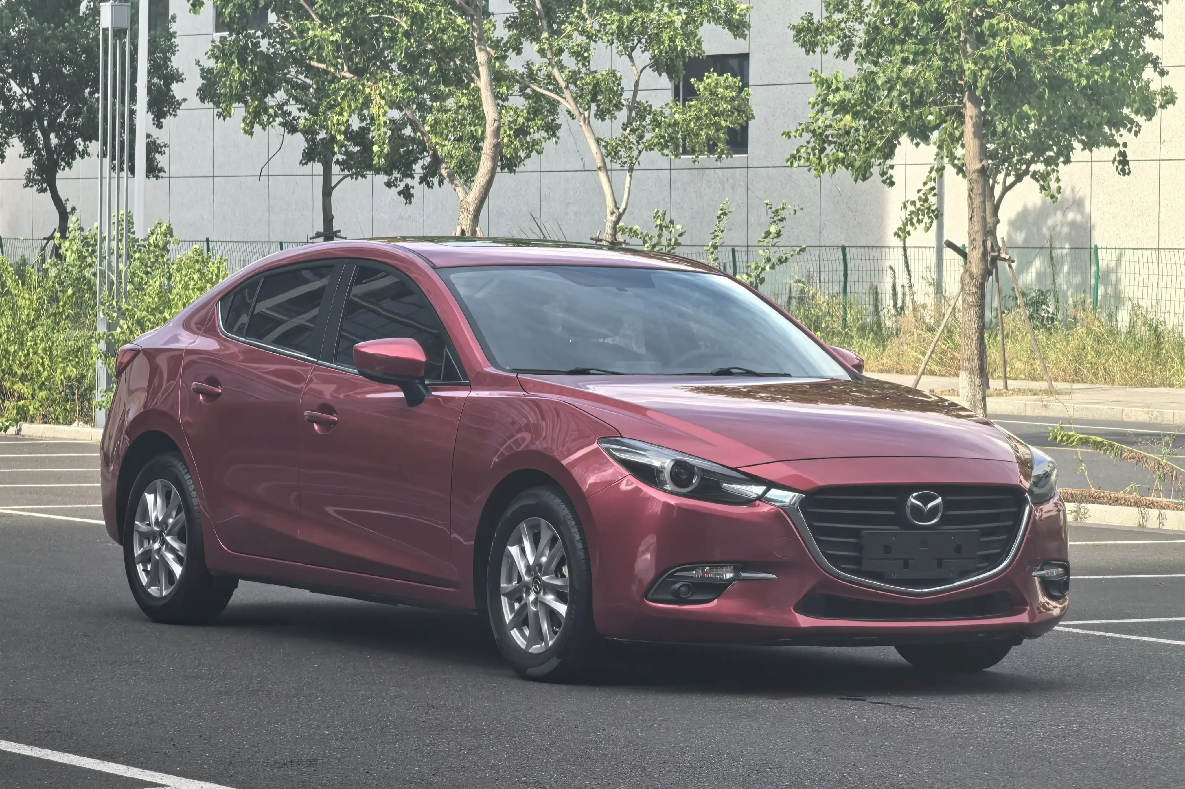 Mazda Axela (3)