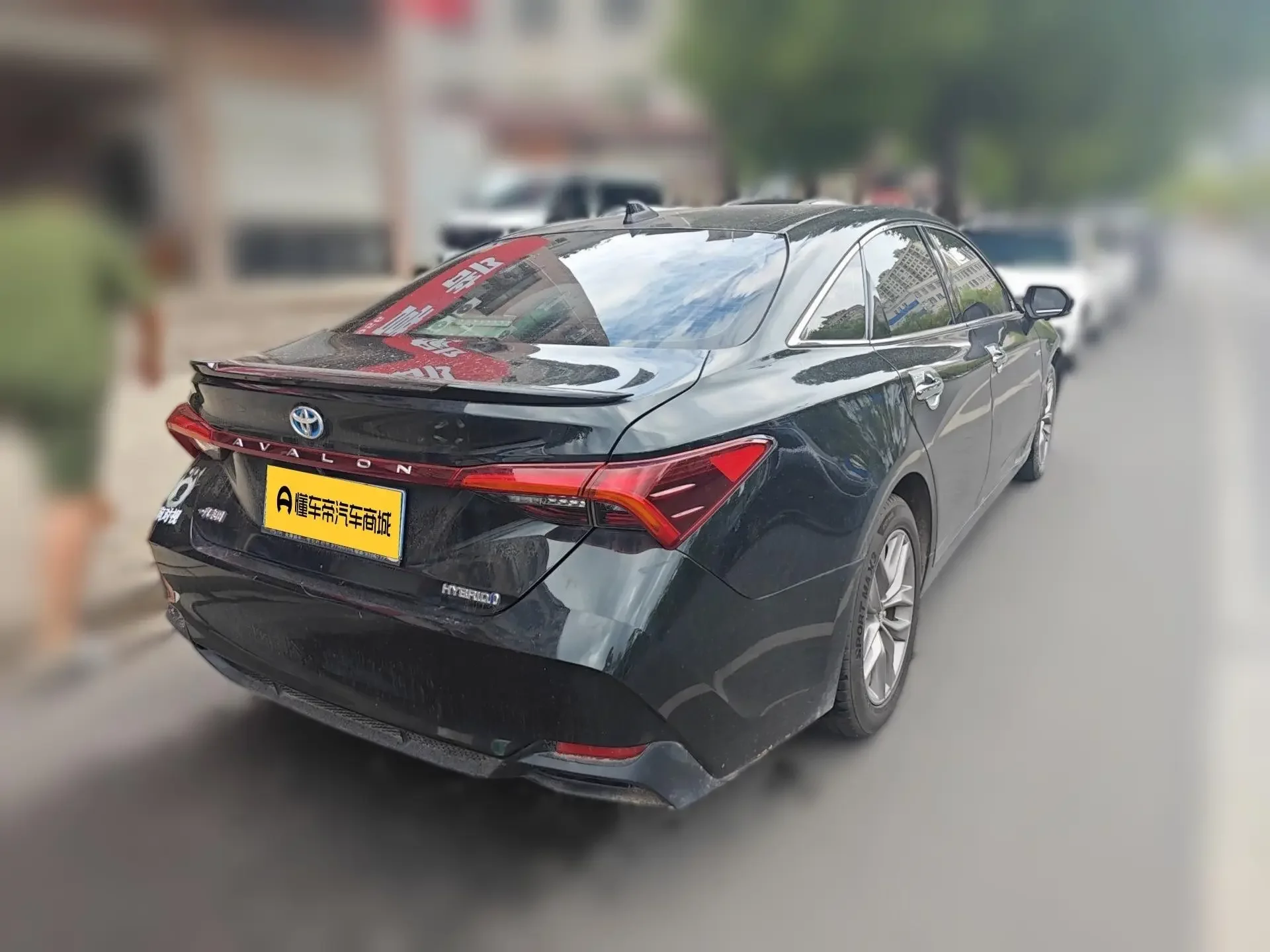 Toyota Avalon (asian dragon)