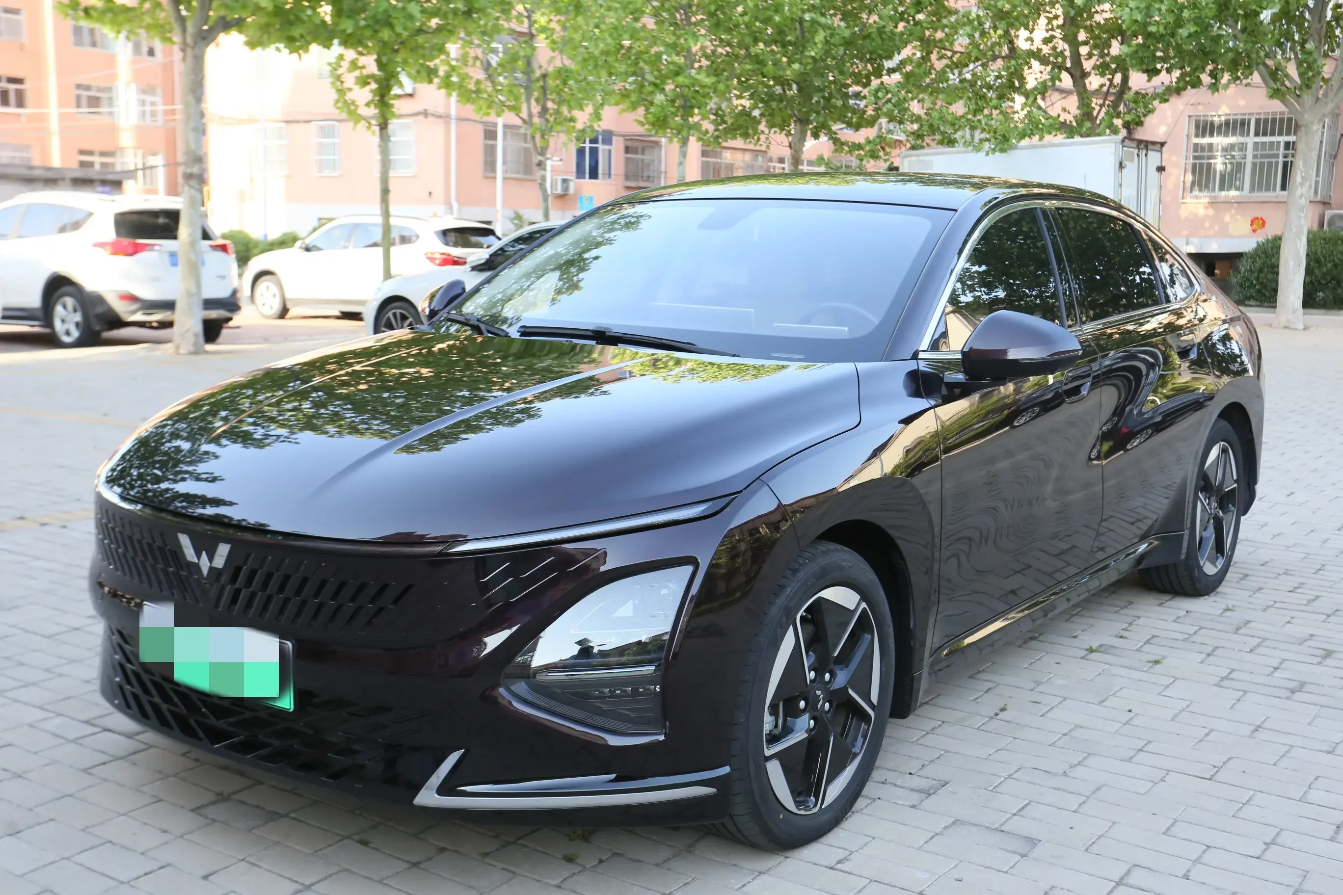 Wuling Starlight PHEV