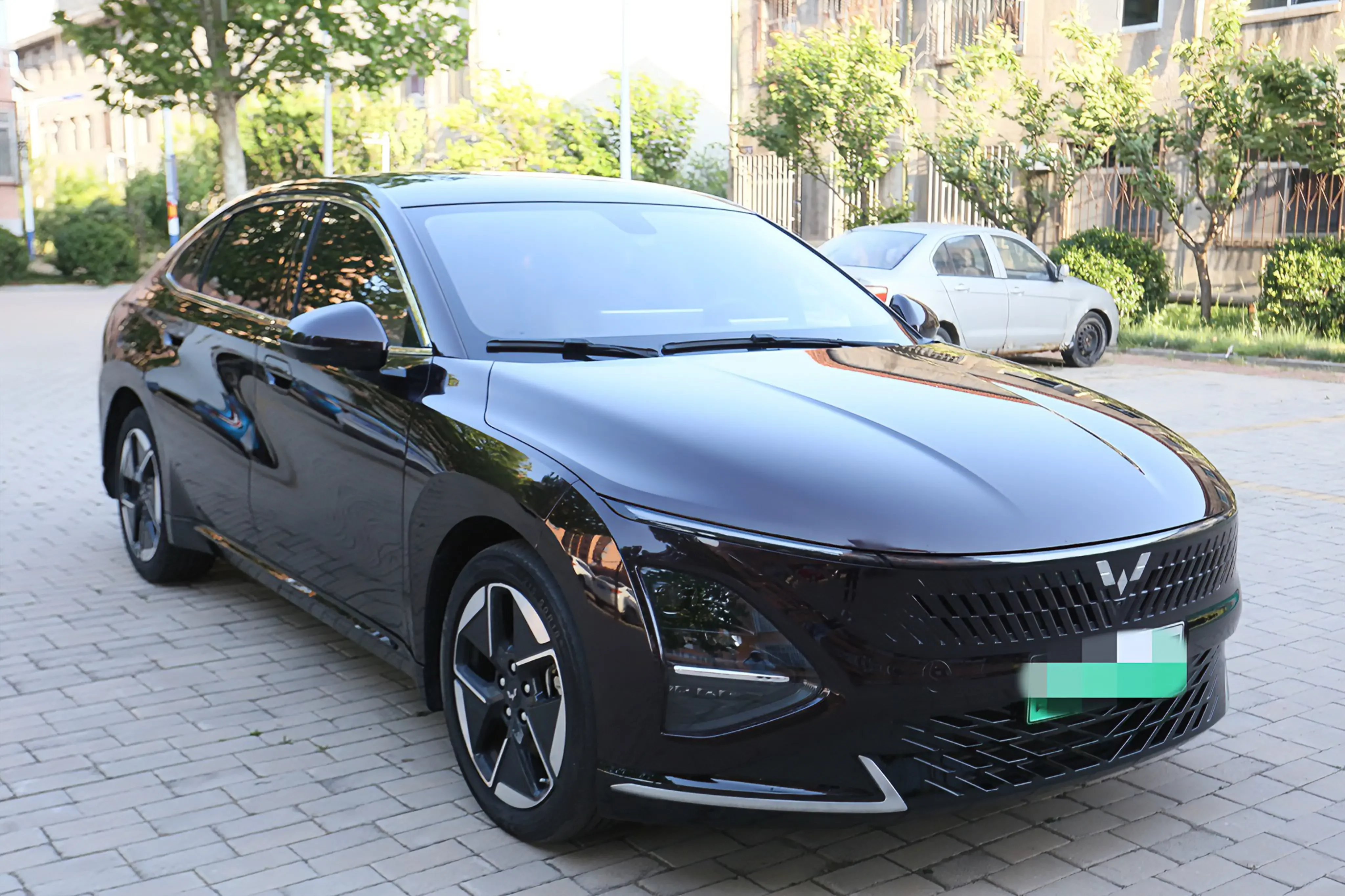 Wuling Starlight PHEV