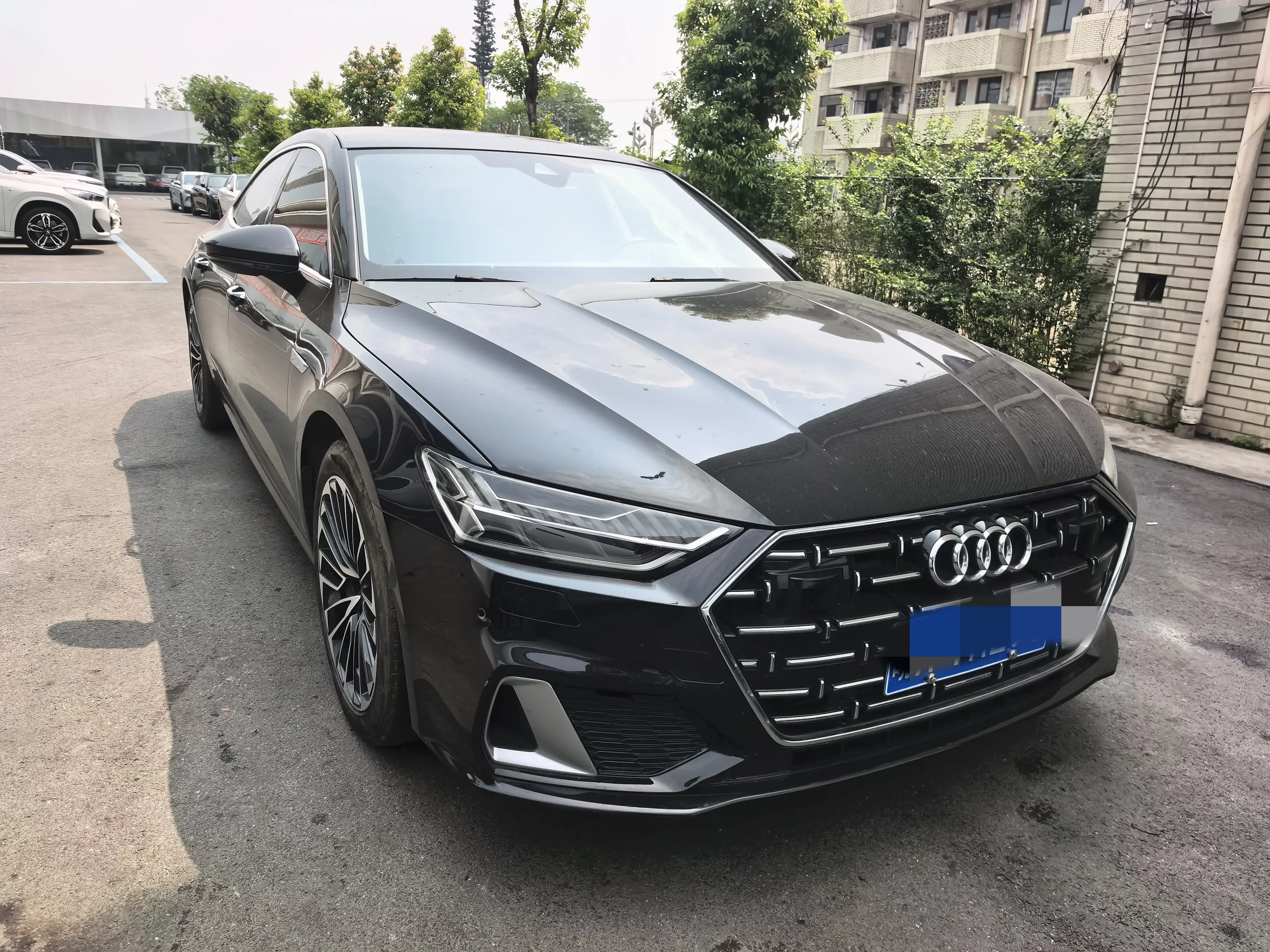Audi A7L