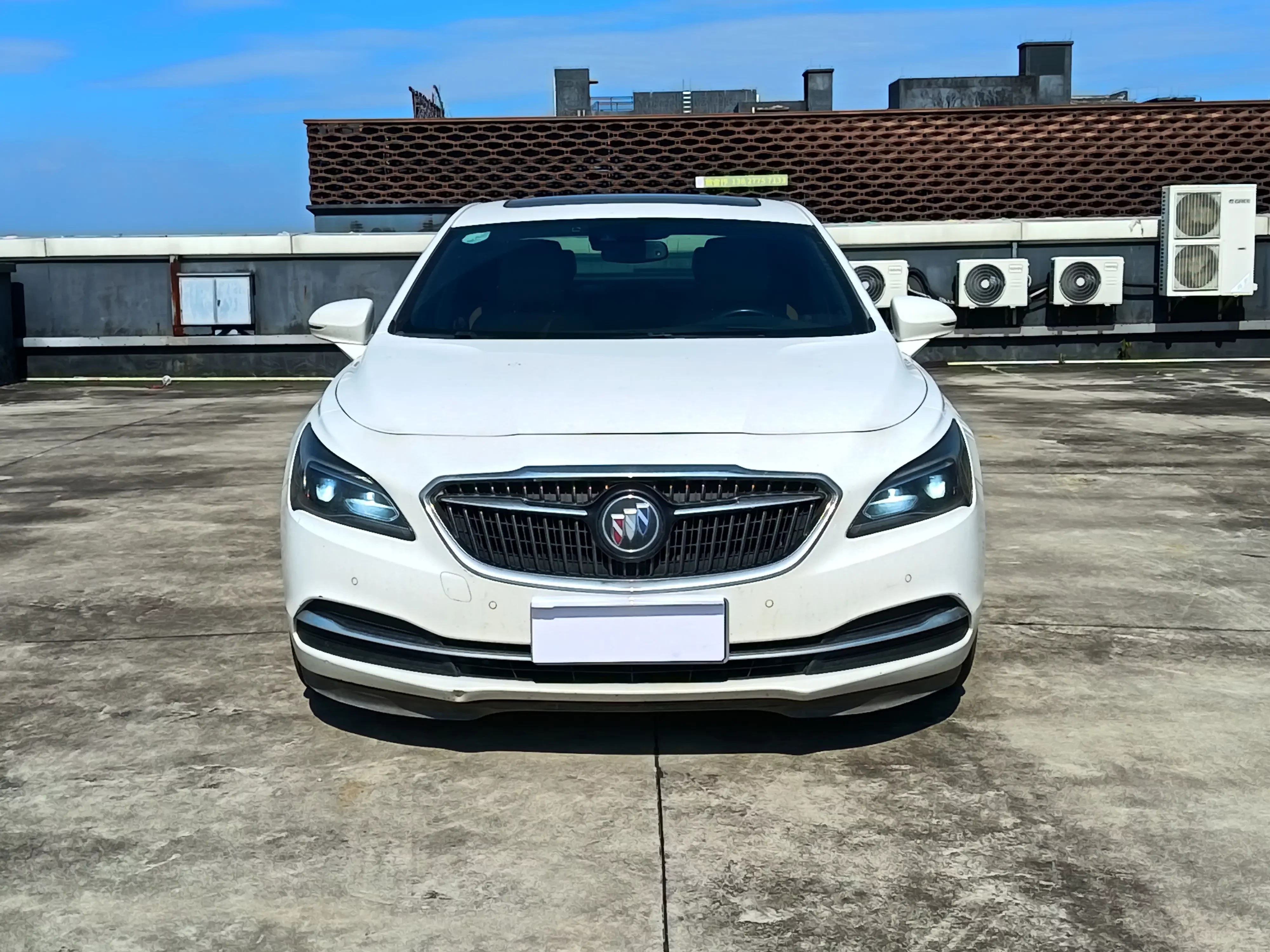 Buick LaCrosse