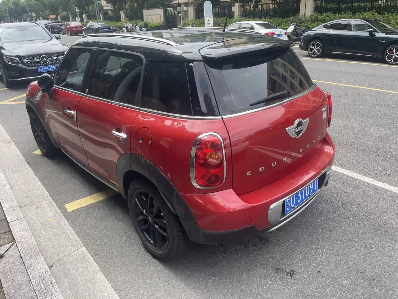 MINI COUNTRYMAN