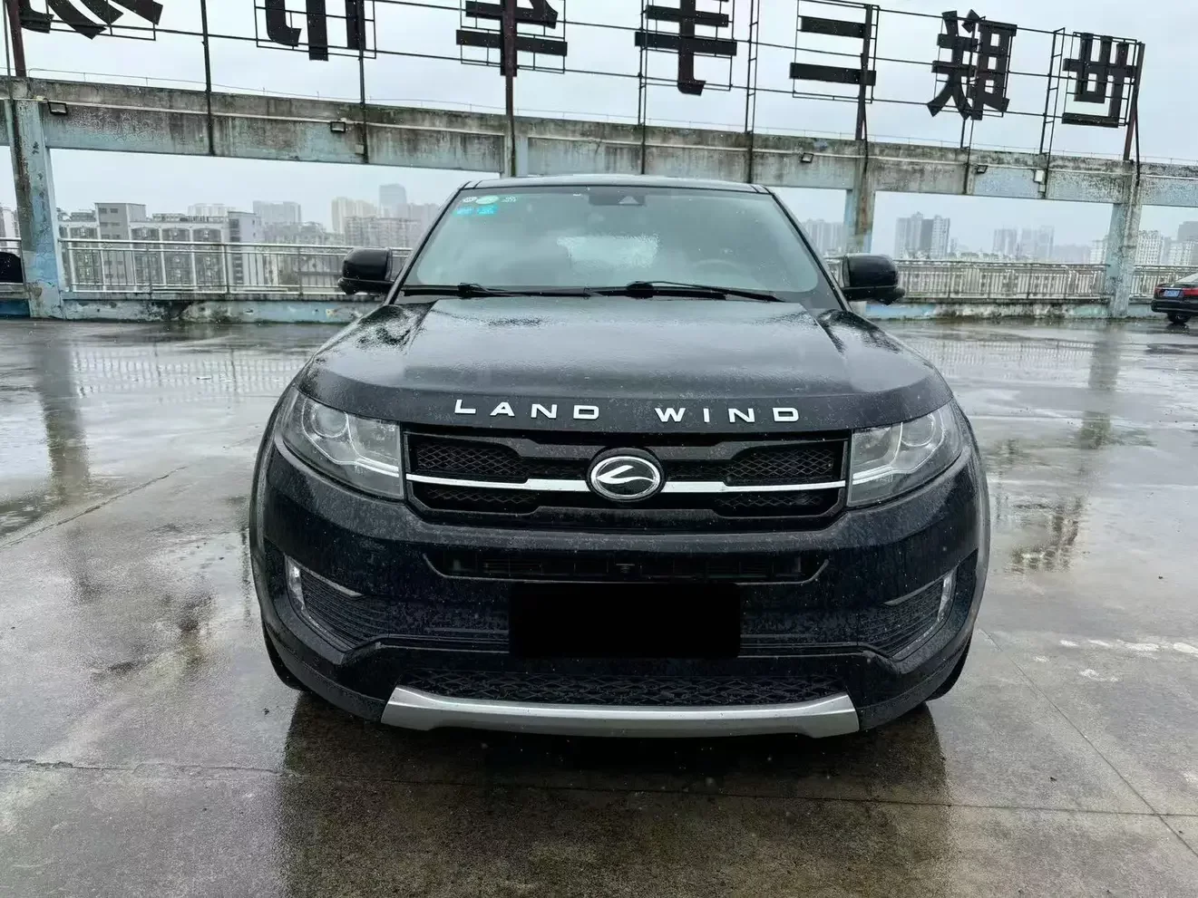 Lu Feng Landwind X7