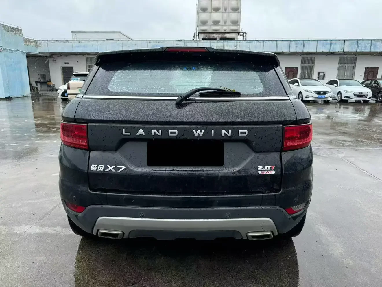 Lu Feng Landwind X7