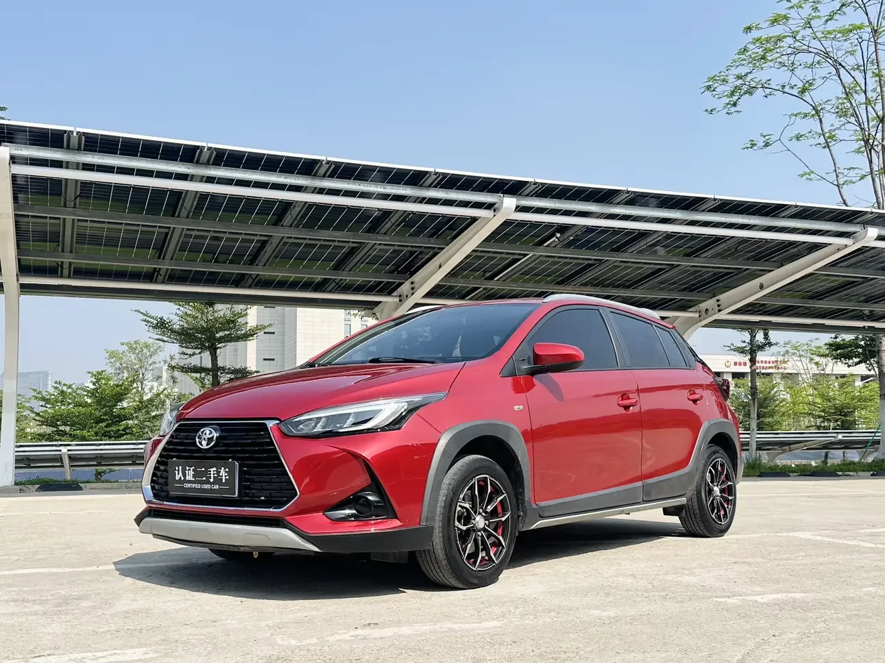 Toyota Yaris L