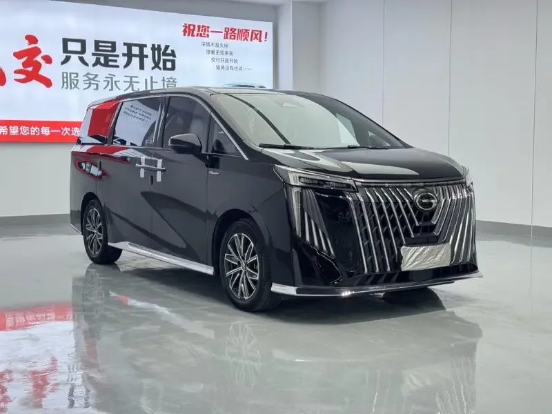 GAC Trumpchi M8