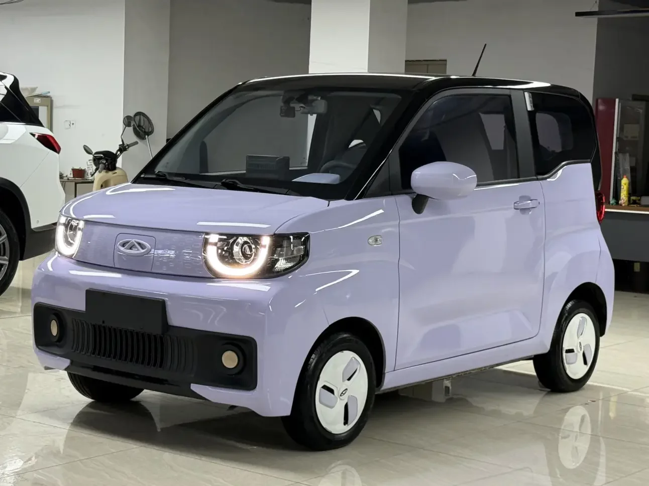 Chery QQ ice cream