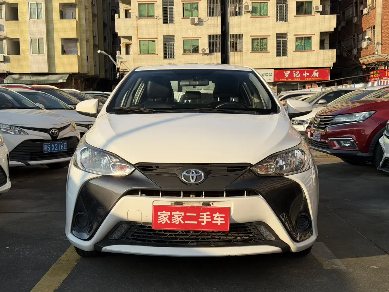 Toyota Yaris L