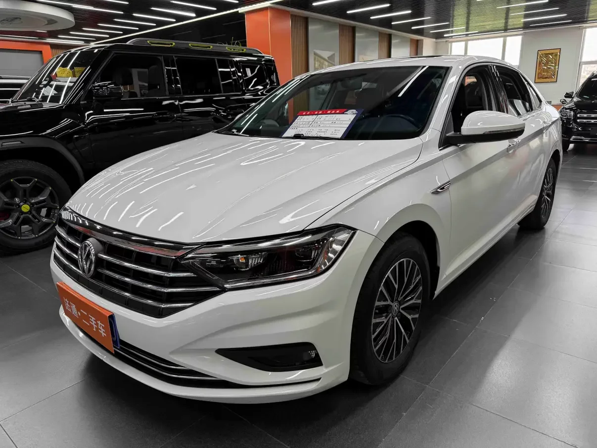Volkswagen Sagitar