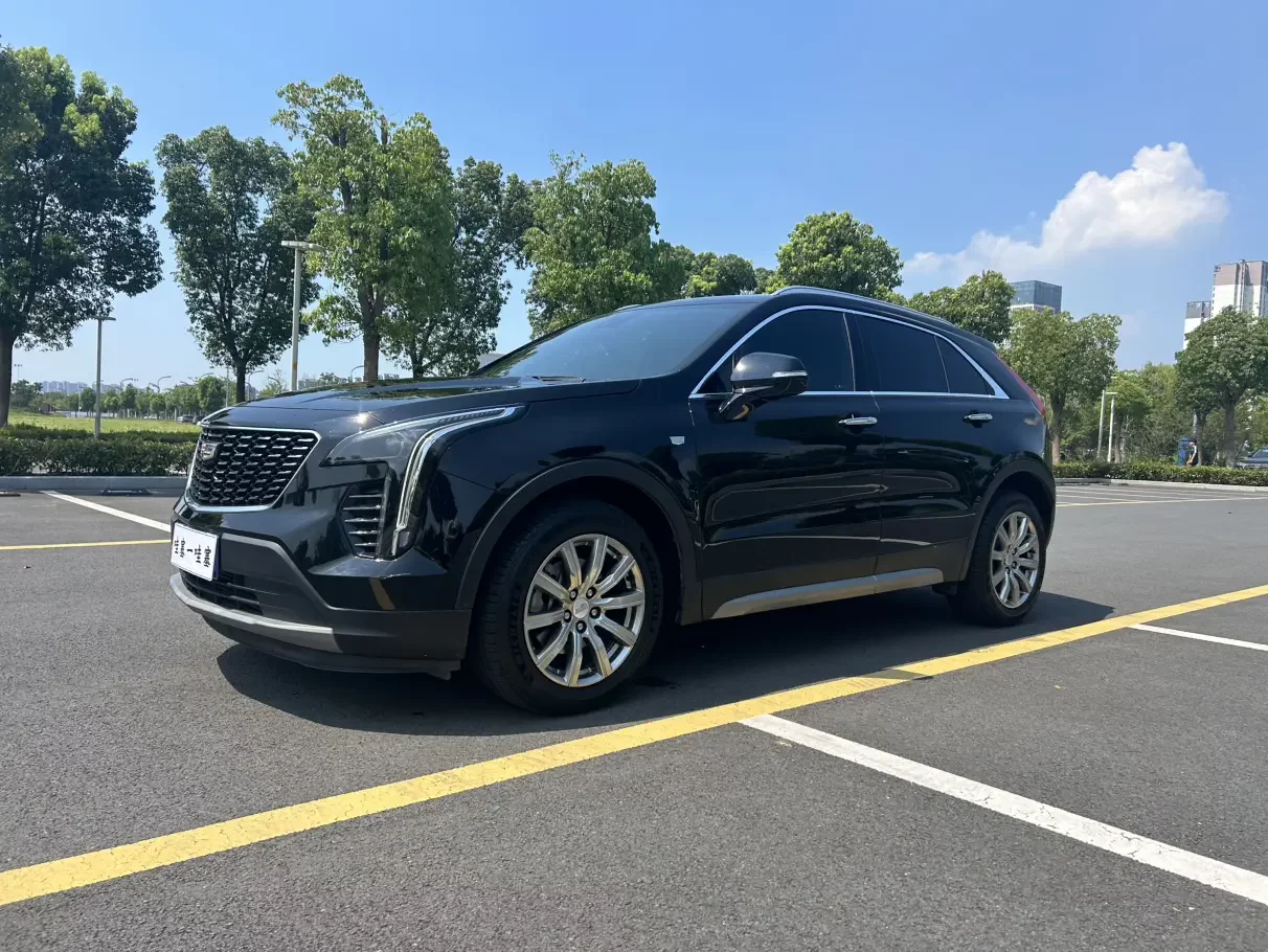 Cadillac XT4