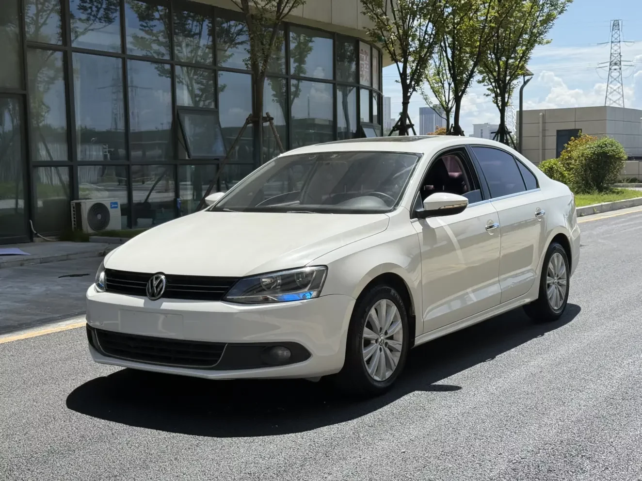 Volkswagen Sagitar
