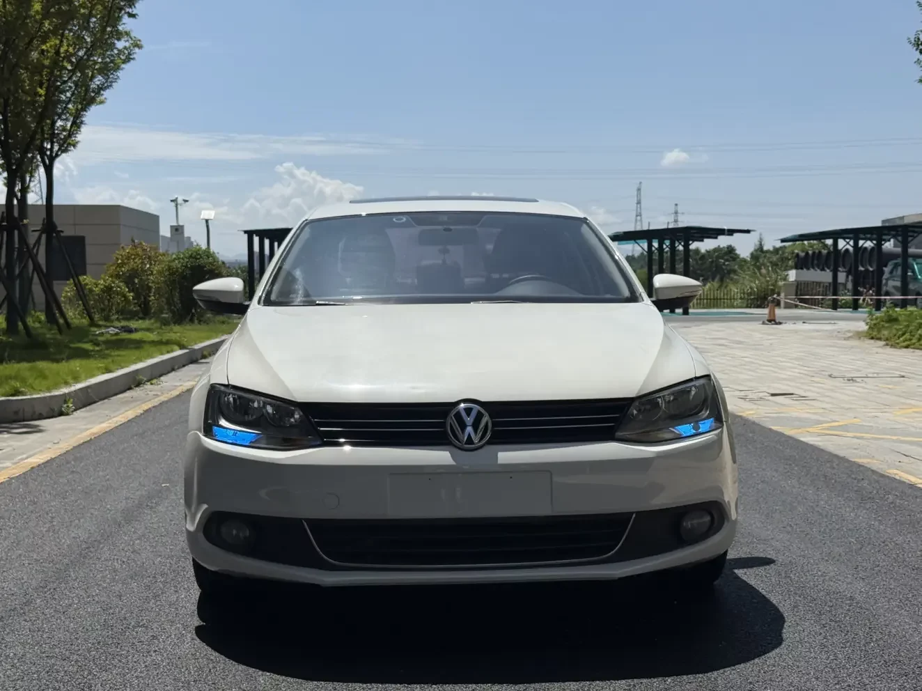Volkswagen Sagitar