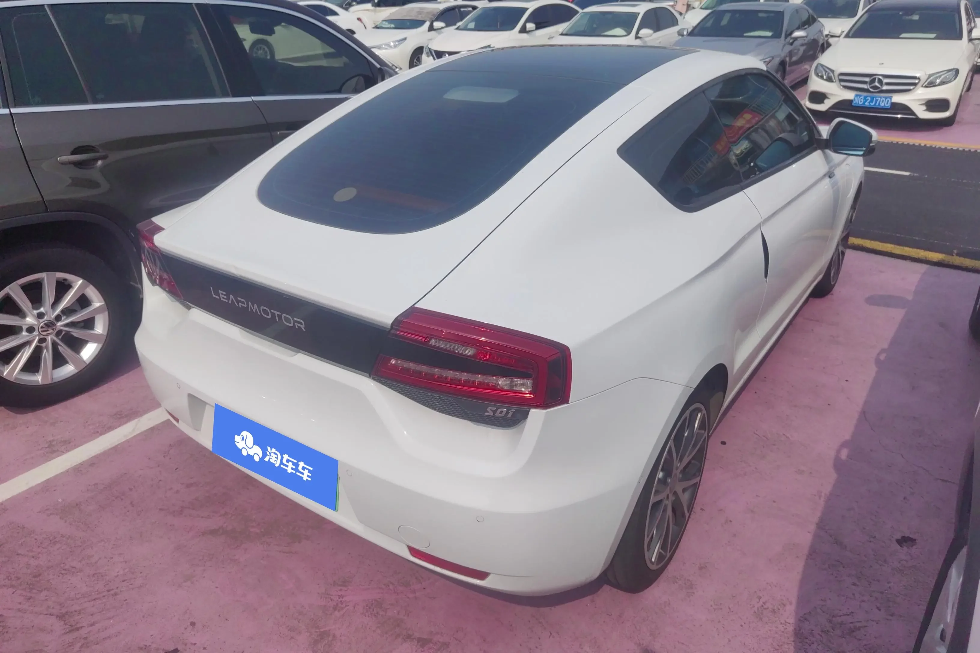 Leapmotor Leap running S01