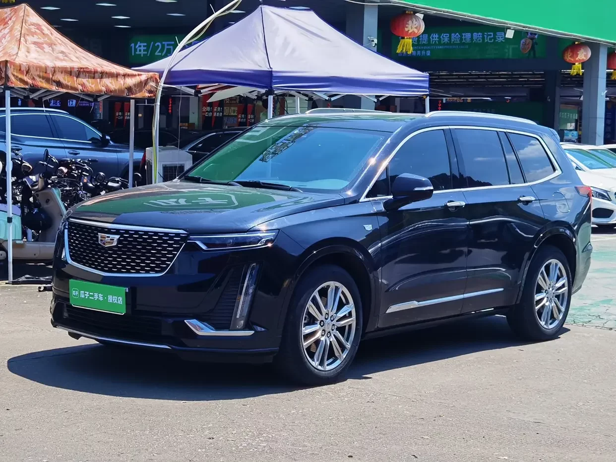 Cadillac XT6