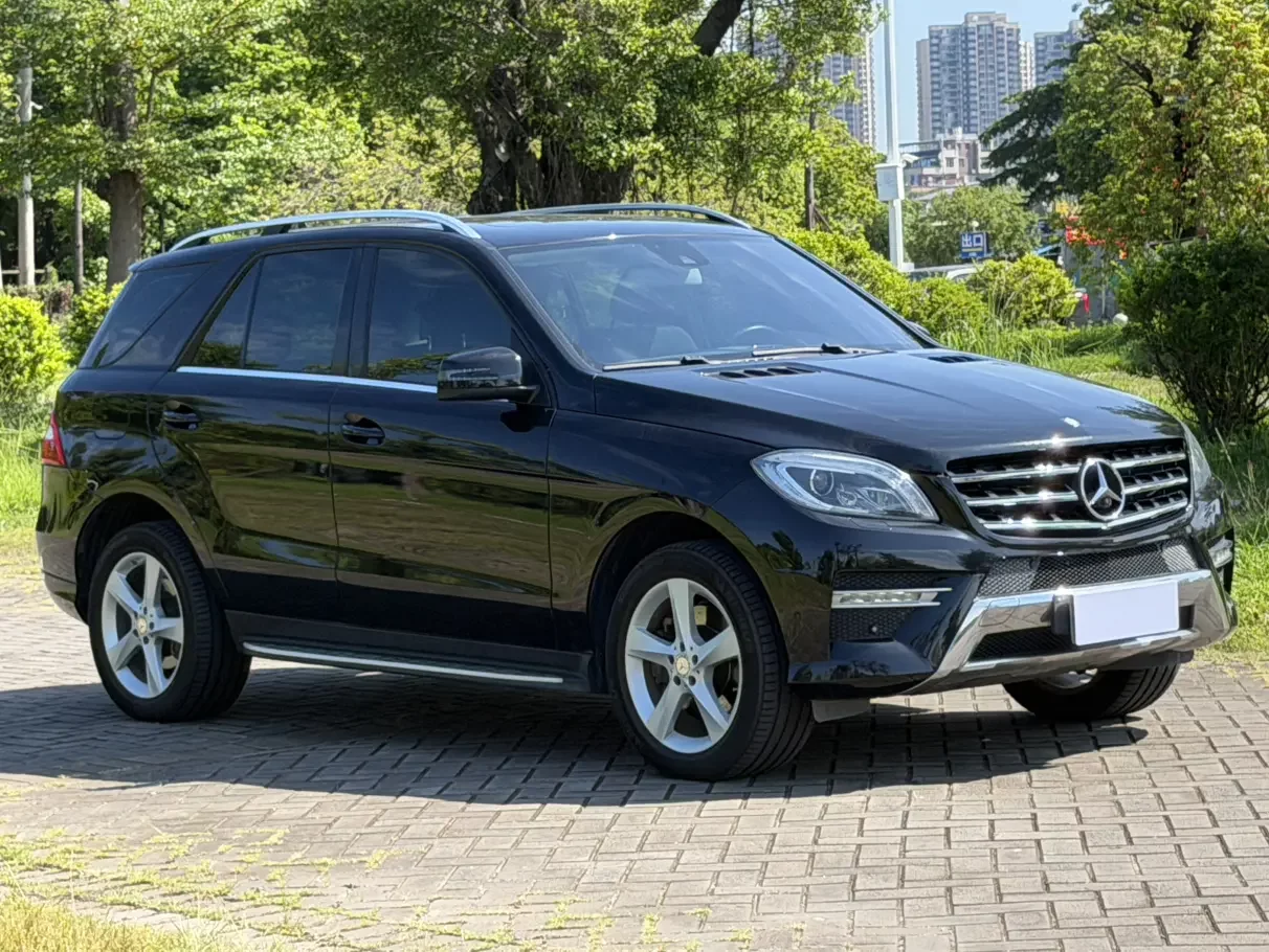 Mercedes-Benz M Class