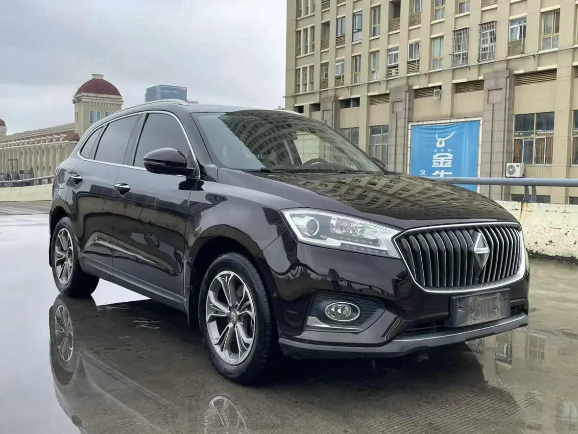 Borgward BX7