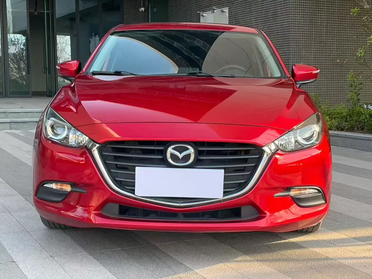 Mazda Axela (3)
