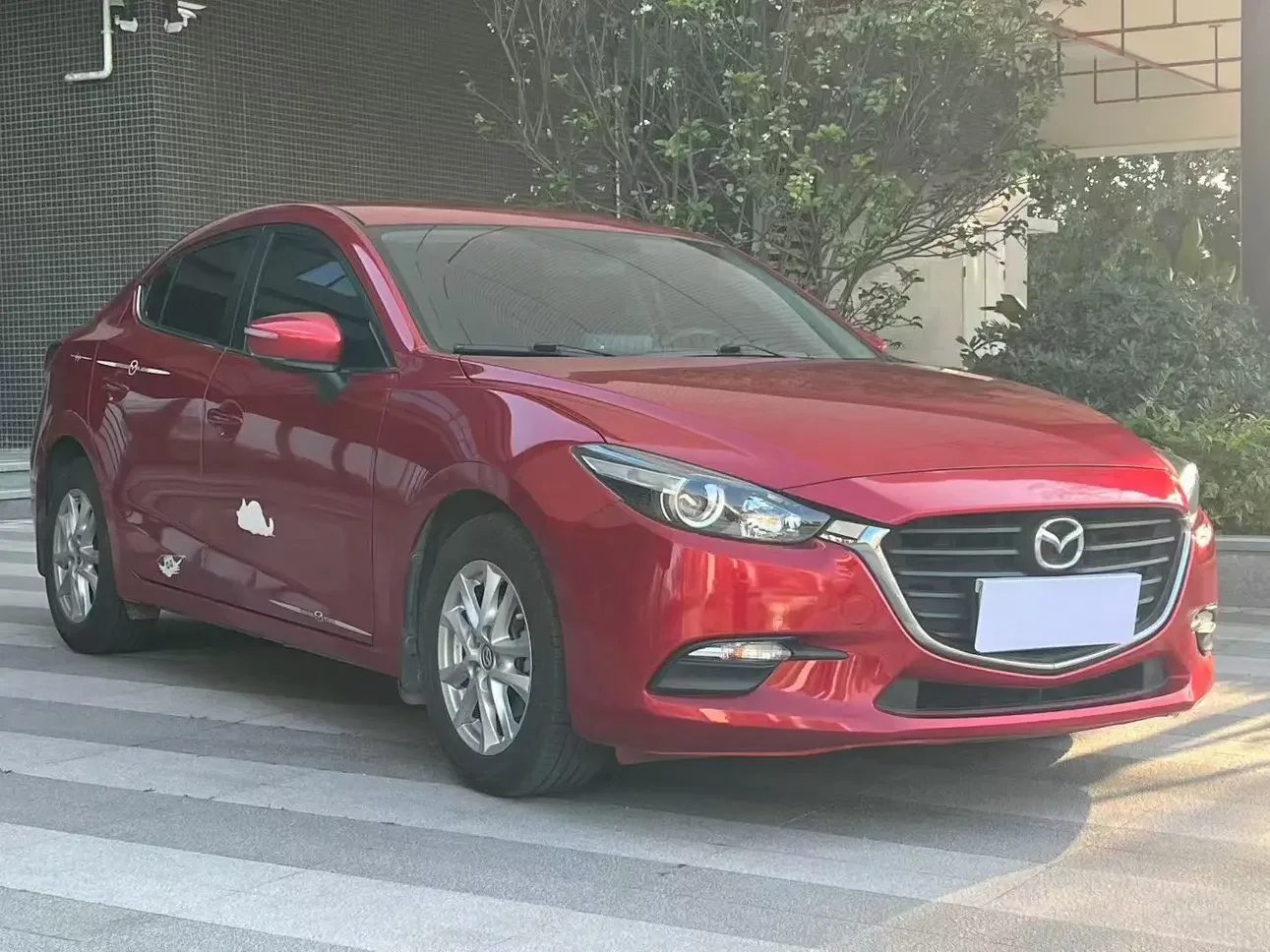 Mazda Axela (3)
