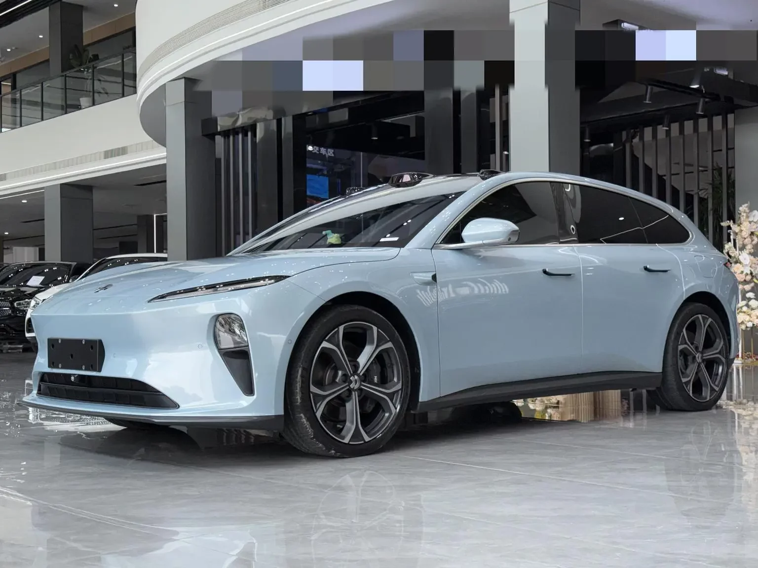 NIO ET5