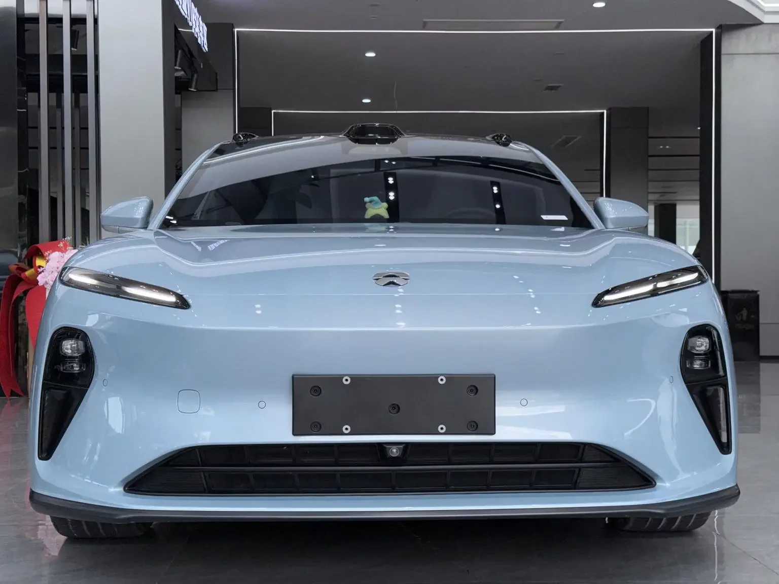 NIO ET5