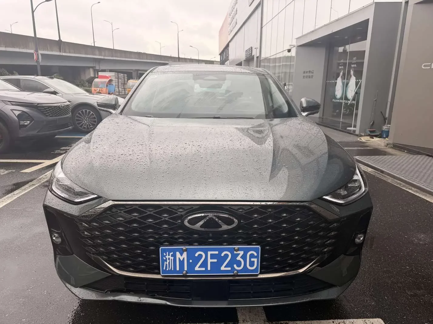 Chery Arrizo 8