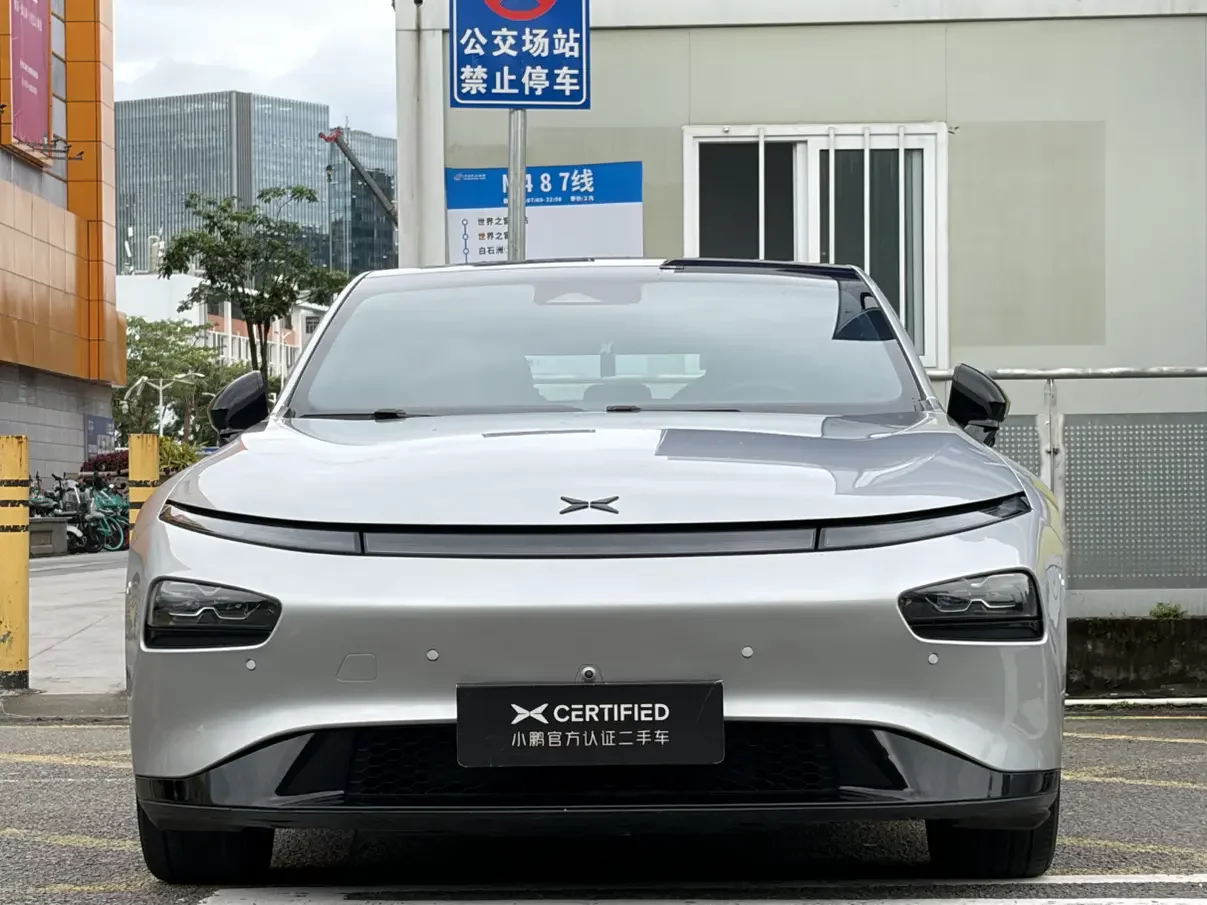 Xpeng P7