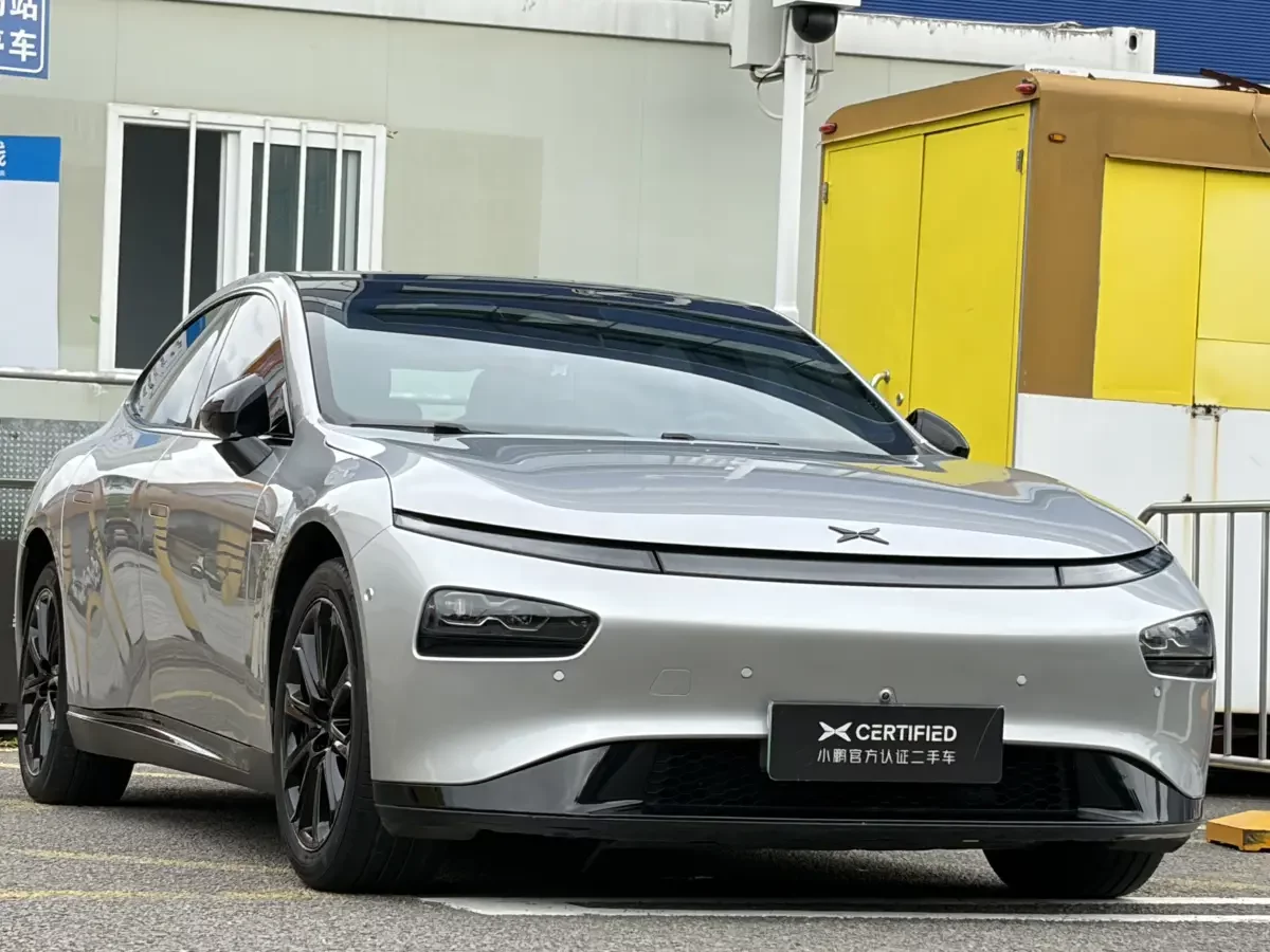 Xpeng P7