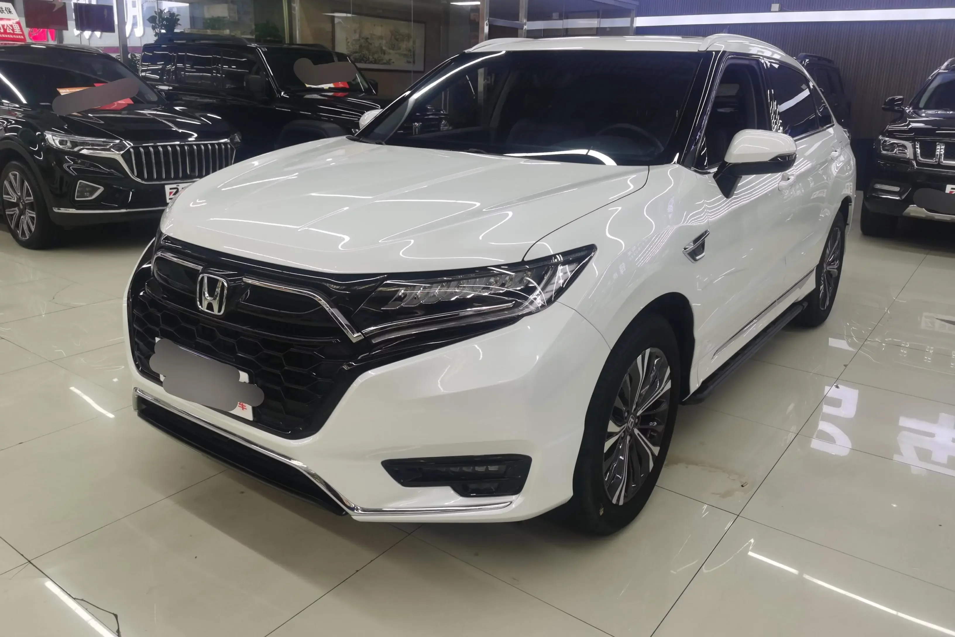 Honda UR-V